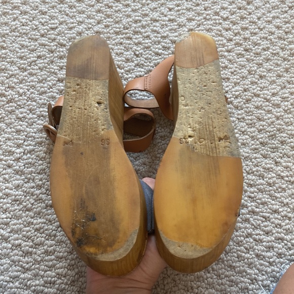 Steve Madden platform sandals - Picture 3 of 5